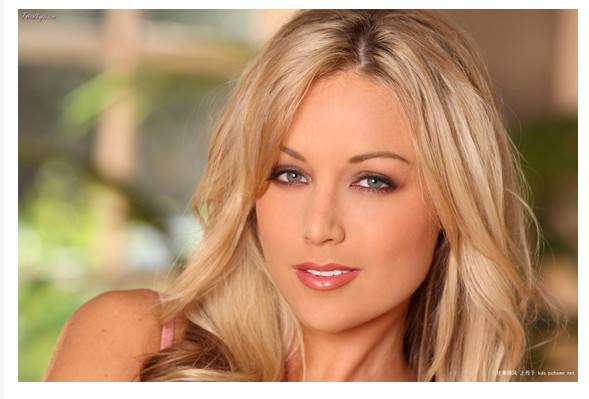 此女神是谁啊?请教各位大仙