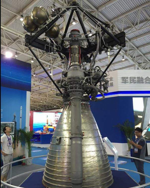 中国火箭发动机水平图片