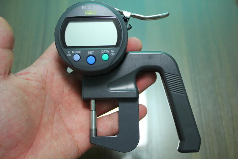 转让日本原装mitutoyo三丰数显测厚仪